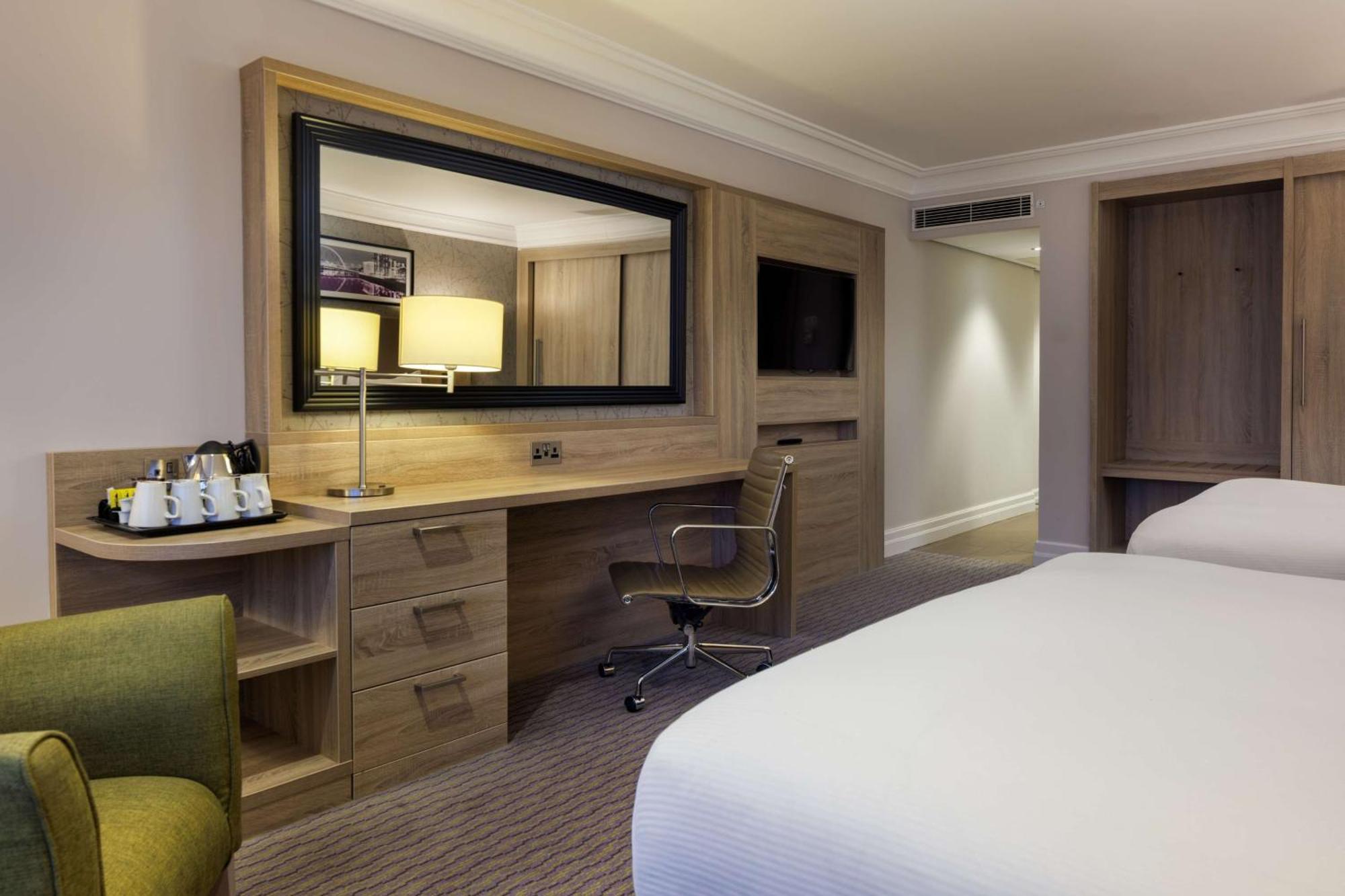 Doubletree By Hilton Glasgow Central Ngoại thất bức ảnh