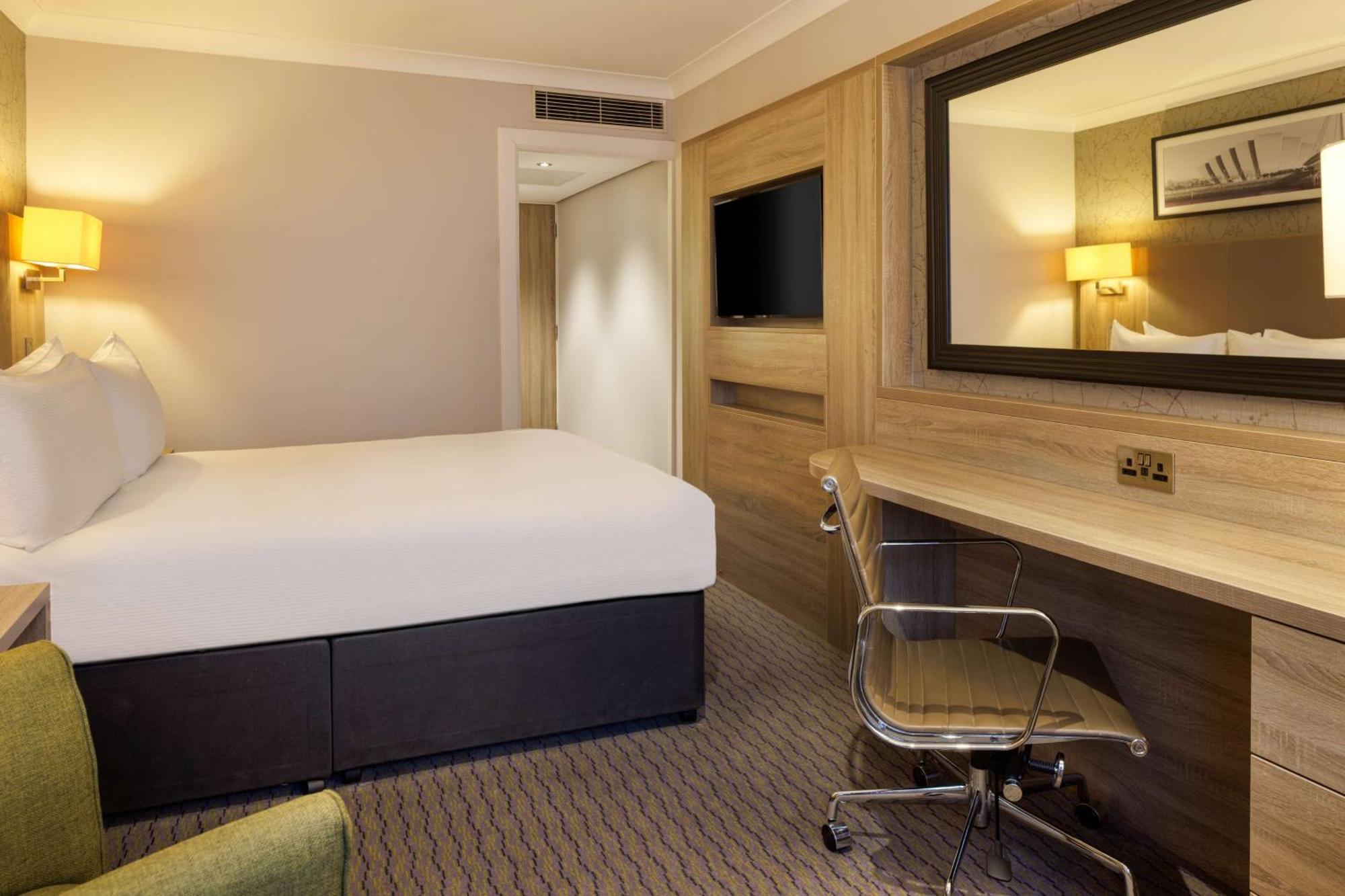 Doubletree By Hilton Glasgow Central Ngoại thất bức ảnh